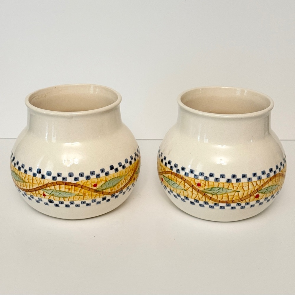Vintage Ceramic Vases | Store Utensils